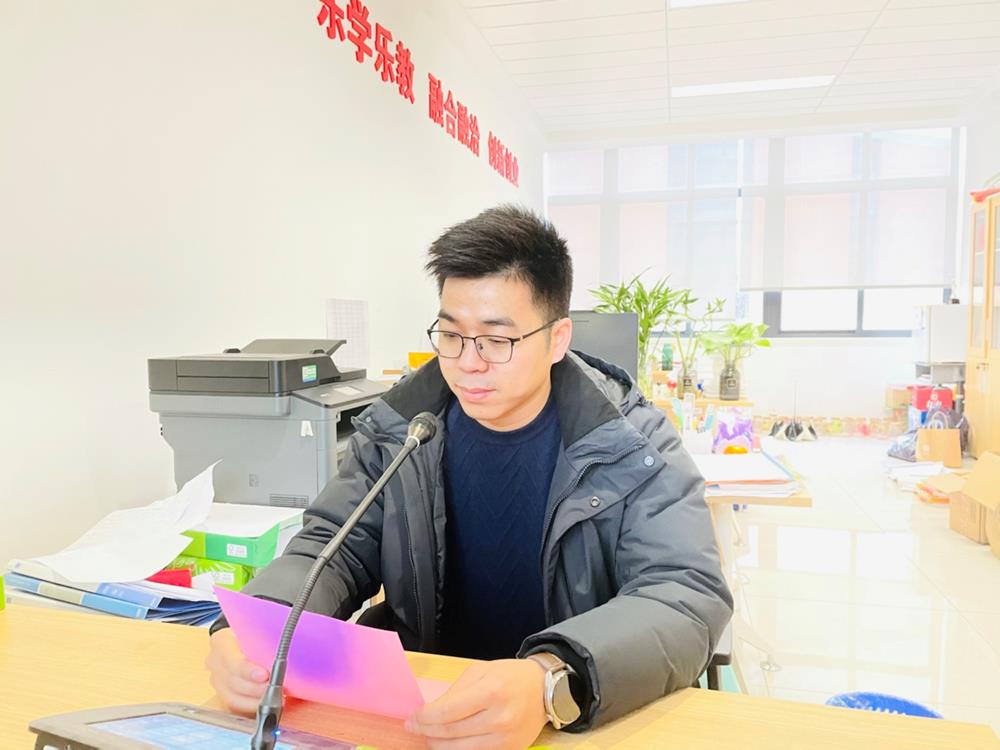 45f8cf1415dc478c91143e7b3cb18fe9.jpg 45f8cf1415dc478c91143e7b3cb18fe9.jpg