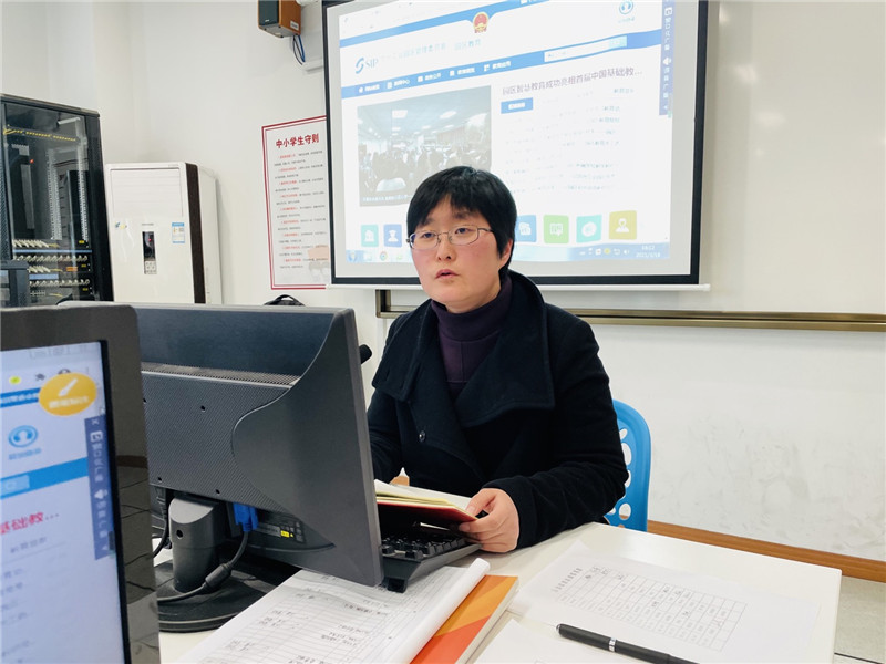 ece97408-a6f1-41f3-9b22-f522fe169abb.jpg
