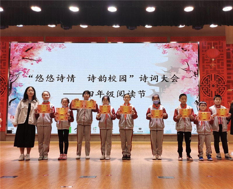 ee56f380-94d3-4b25-9bcc-79340ceb7eec.jpg