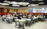 开展信息培训 助推智慧教育 ——记车坊实验小学“田园牧歌”校本研修之智慧教育培训