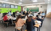 弘扬民族文化 演绎书法魅力 ——车坊实小青年教师硬笔书法班活动