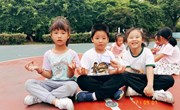 亲近校园 快乐成长——一年级新生参观校园活动