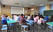 课堂展风采　教研促成长